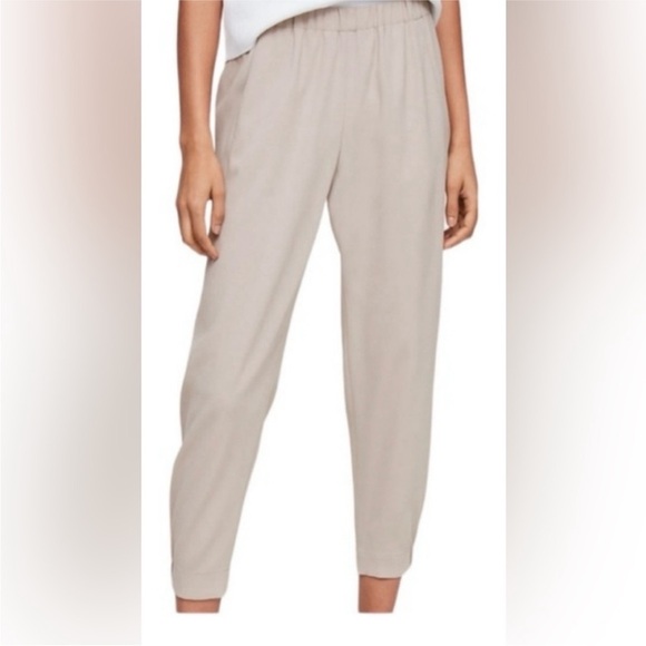 Babaton Pants - Babaton Aritzia Women's Soft Beige/Taupe Dexter Joggers pants Sz:S